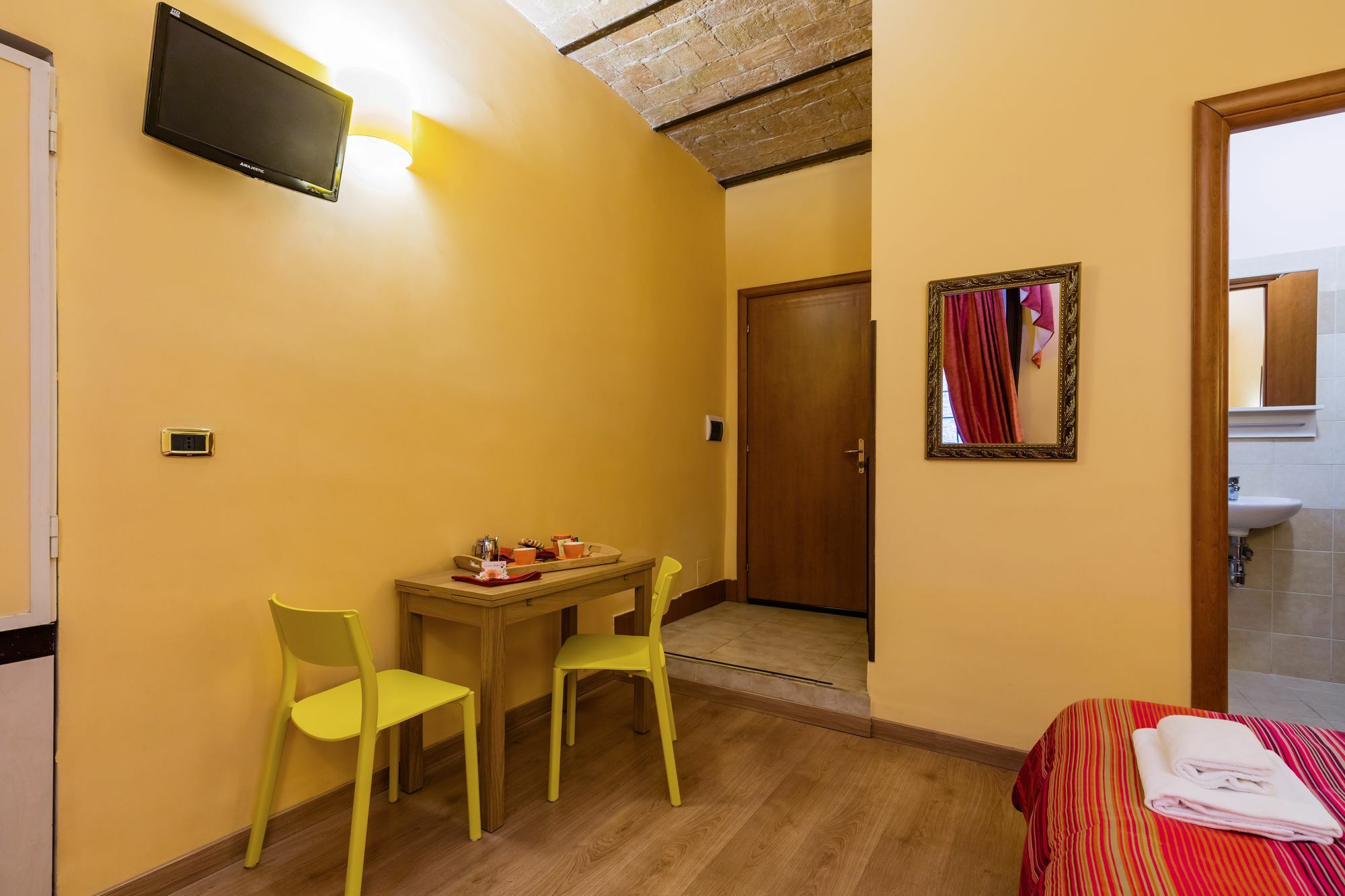 Domus Avi - Guest House Rome Bagian luar foto