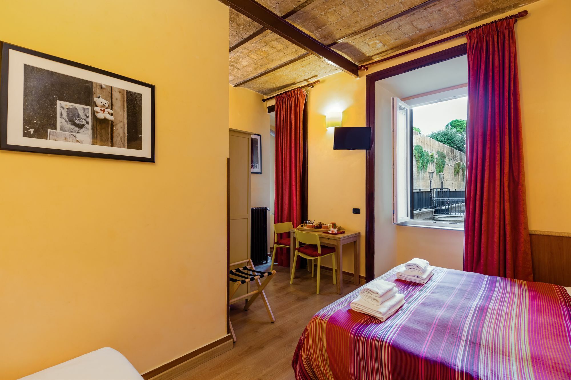 Domus Avi - Guest House Rome Bagian luar foto